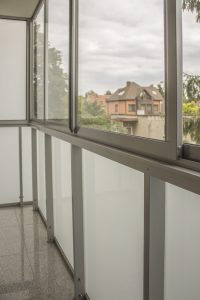 zabudowa-balkonu-allusystem